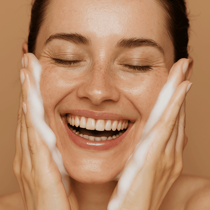Luminous Glow Foaming Oil Cleanser