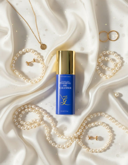 Luminous Glow Foaming Oil Cleanser